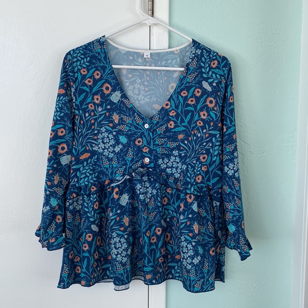Cute 3/4 length sleeve blouse